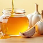 Mézes fokhagyma: természetes gyógymód a megfázás ellen.